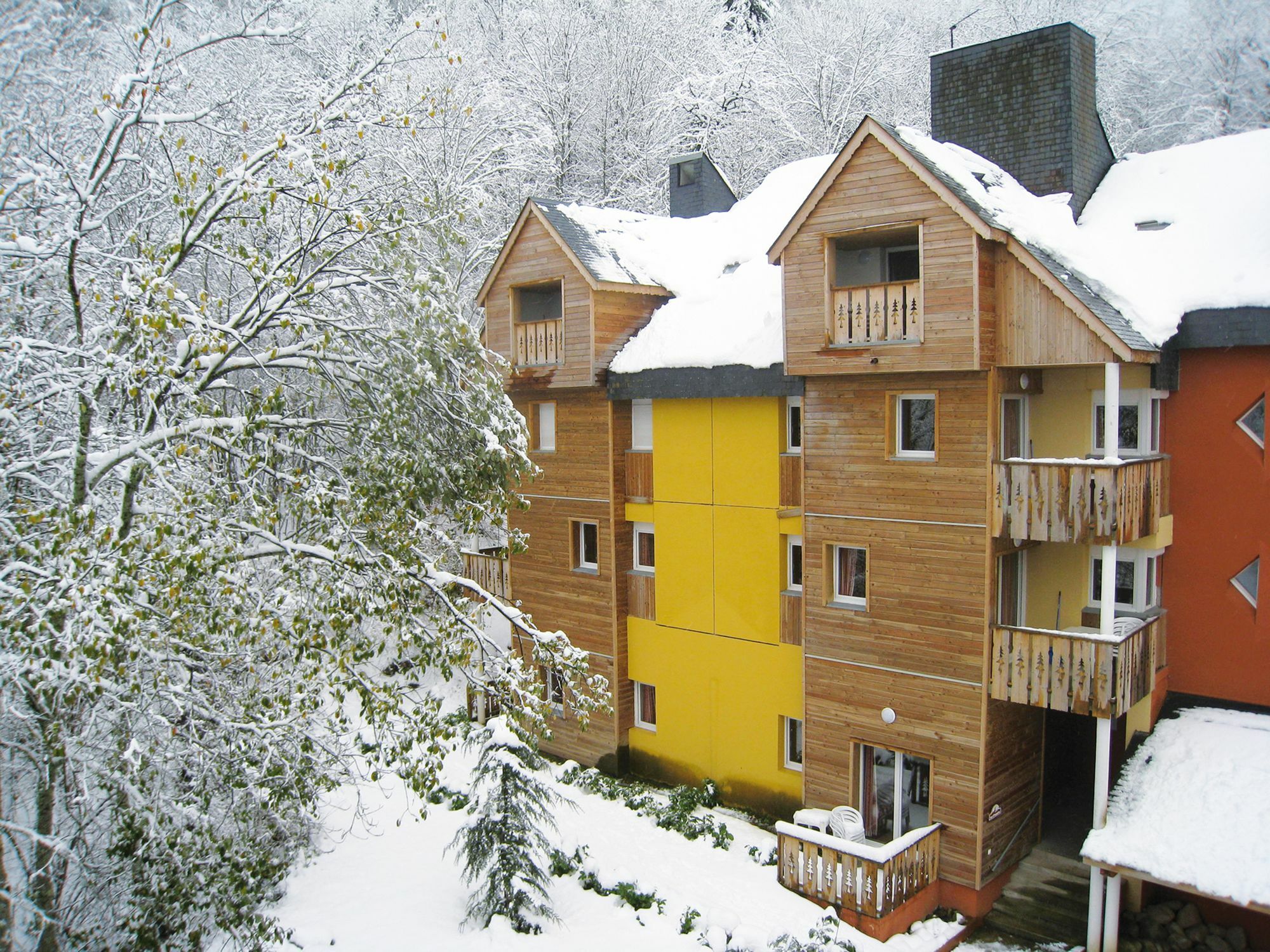 Lagrange Vacances Le Domaine Des 100 Lacs Cauterets Zewnętrze zdjęcie